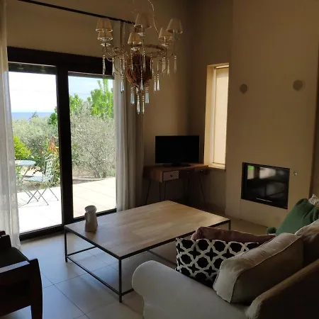 Olive Tree 2 Apartment *