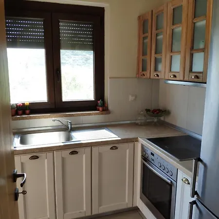Apartment Olive Tree 2 *